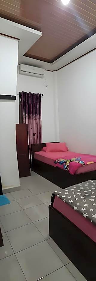 Losmen Ibu Hj. Tarjo