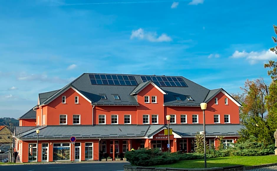 Wellness Hotel Hukvaldy POLOPENZE A WELLNESS V CENĚ