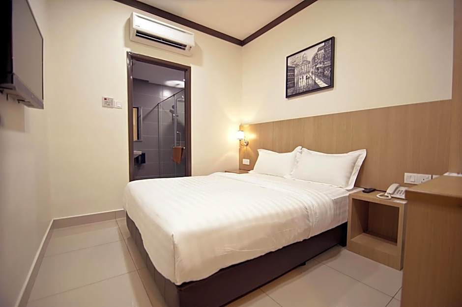 Foto 1 dari 4 — Superior 1 Queen Bed