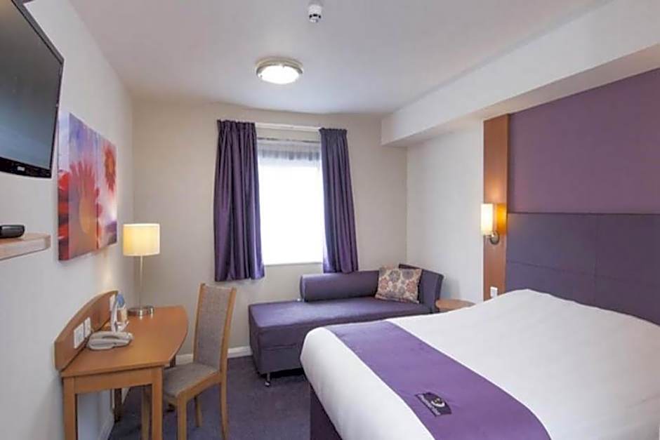 Premier Inn Sheffield City Centre (St Mary's Gate)