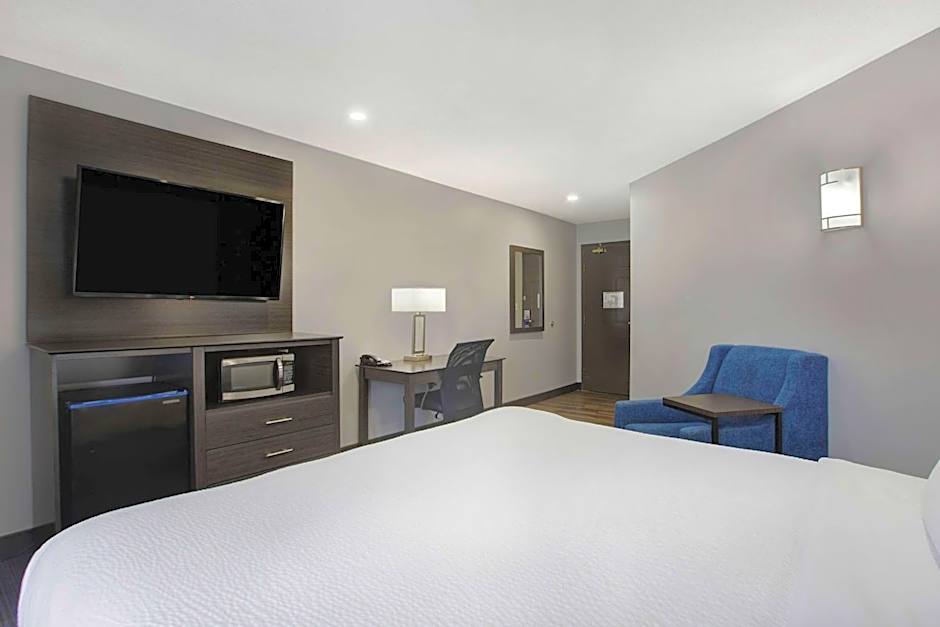 Days Inn by Wyndham Barrie