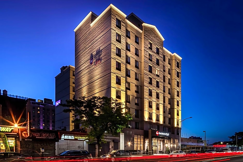 Best Western Plus Plaza Hotel