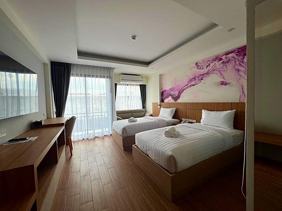 The Square Hotel เดอะสแควร์โฮเทลนครพนม