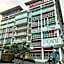 Tropical Hotel Kota Damansara