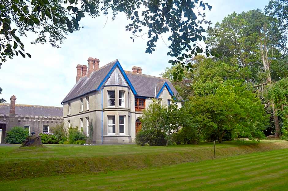 Kiltariff Hall Country House