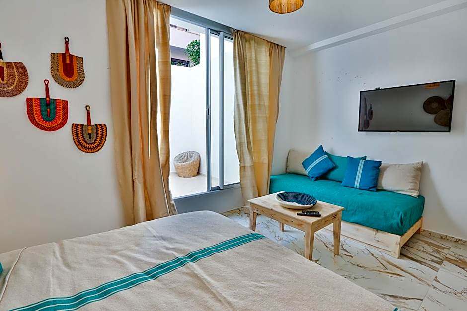 Hanah Apartments
