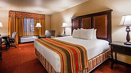 1 King Bed