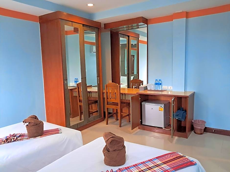 Baan Thara Guesthouse
