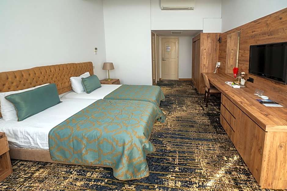 Dome Hotel