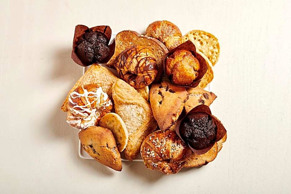 Holiday Inn Oakville Centre By IHG