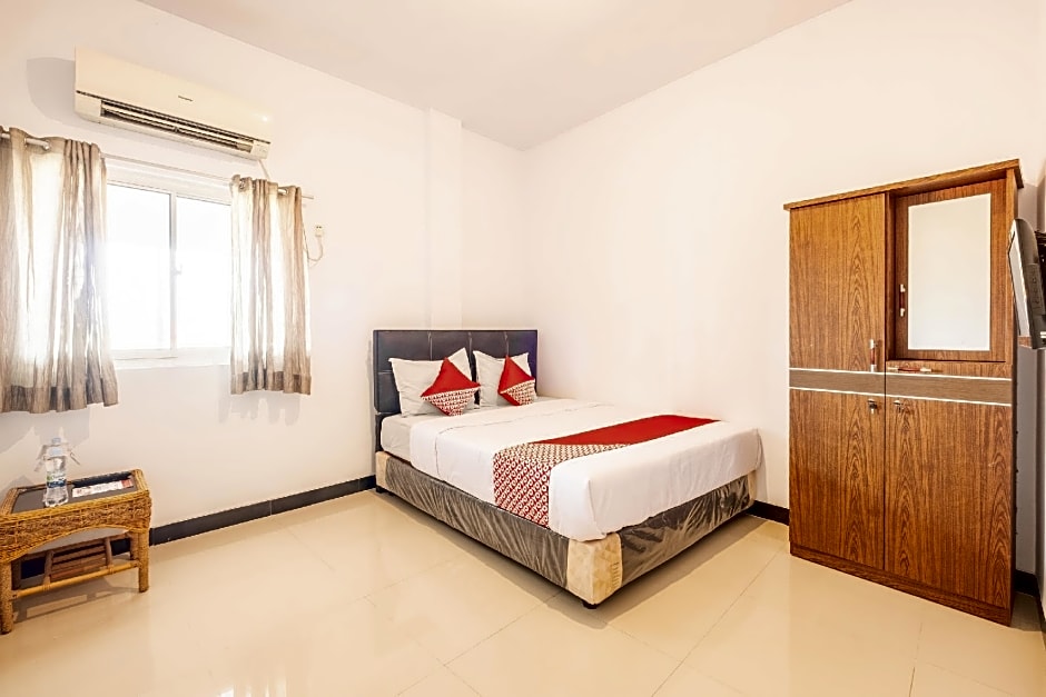 OYO 863 Tenacity Guest House Syariah