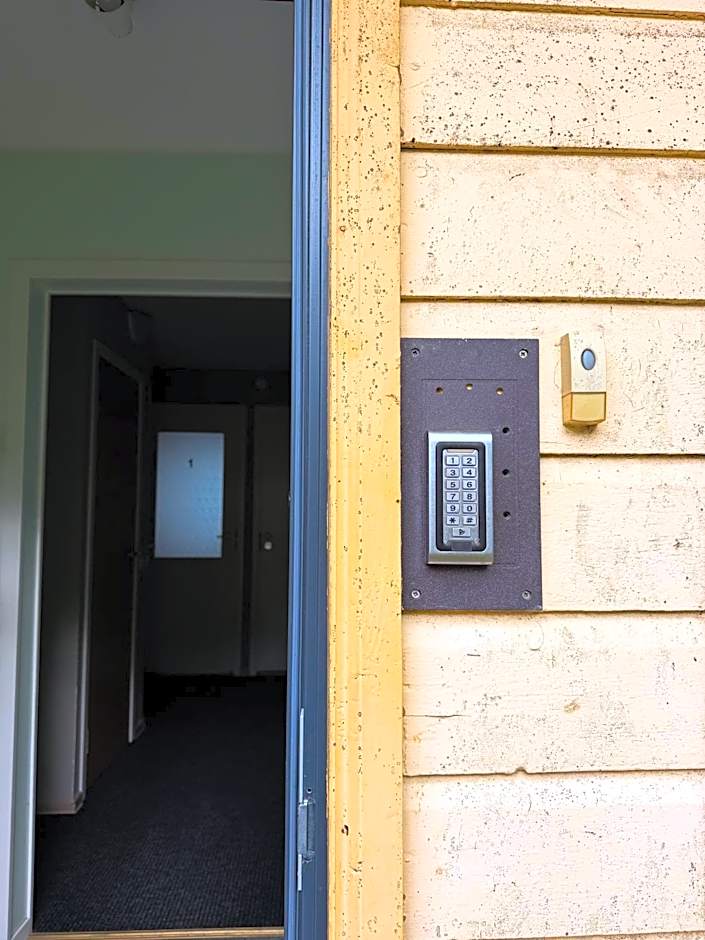 Sadama Hostel & Caravan Camping