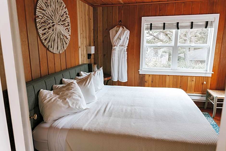 The Inn at Arch Cape