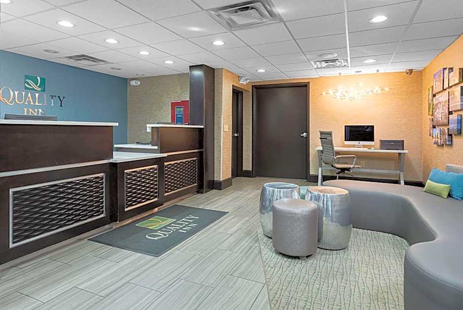 Quality Inn Asheville Downtown Tunnel Rd