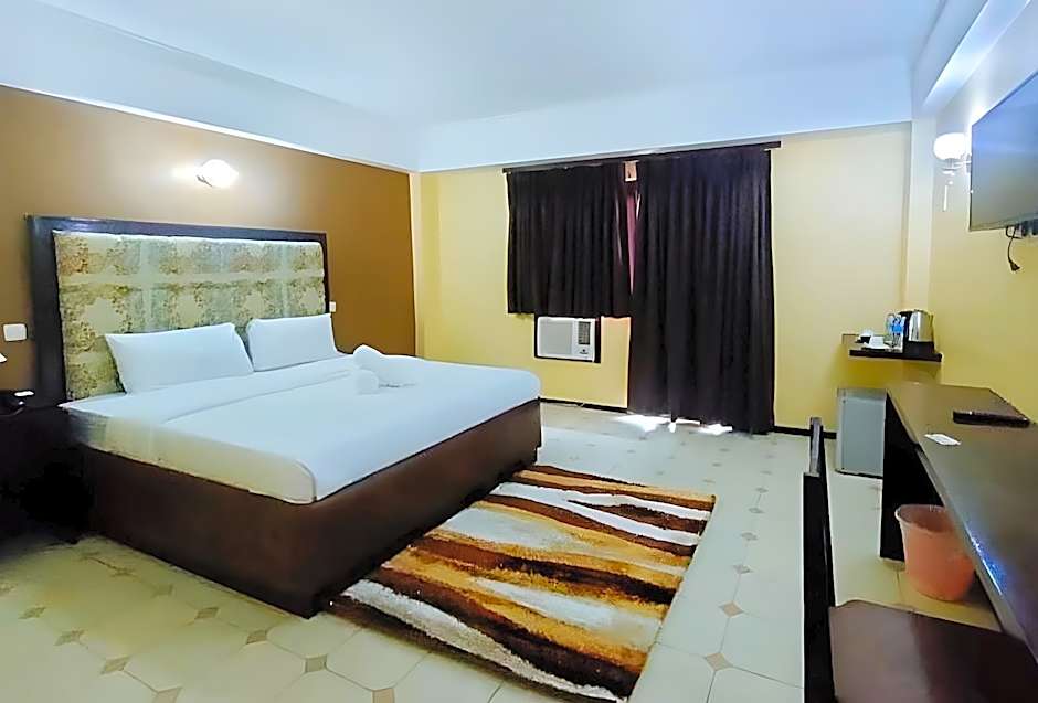 RedDoorz Carlton-Martin Hotel Masbate City