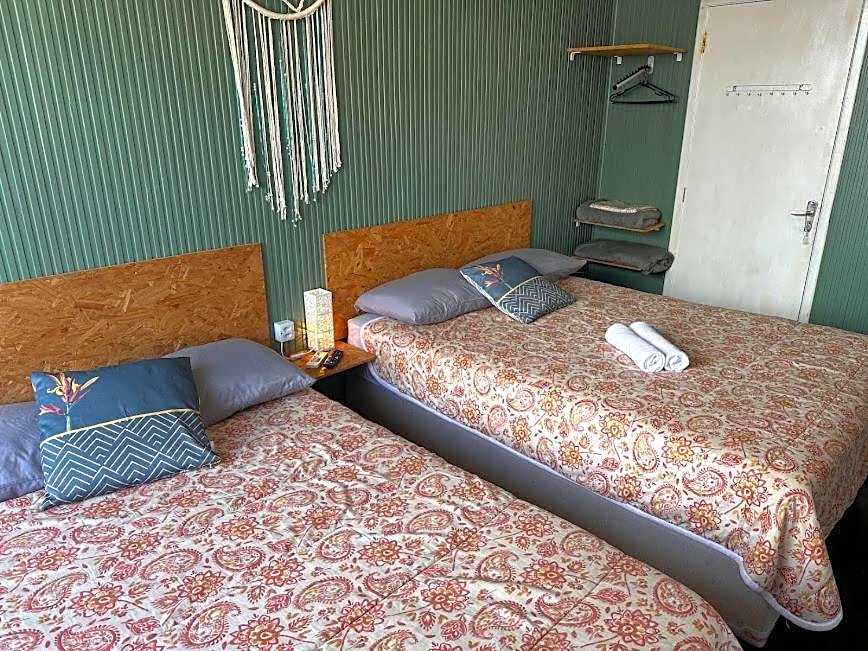 Quarto 6 no Centro de Itajaí, Ar+SmartTv