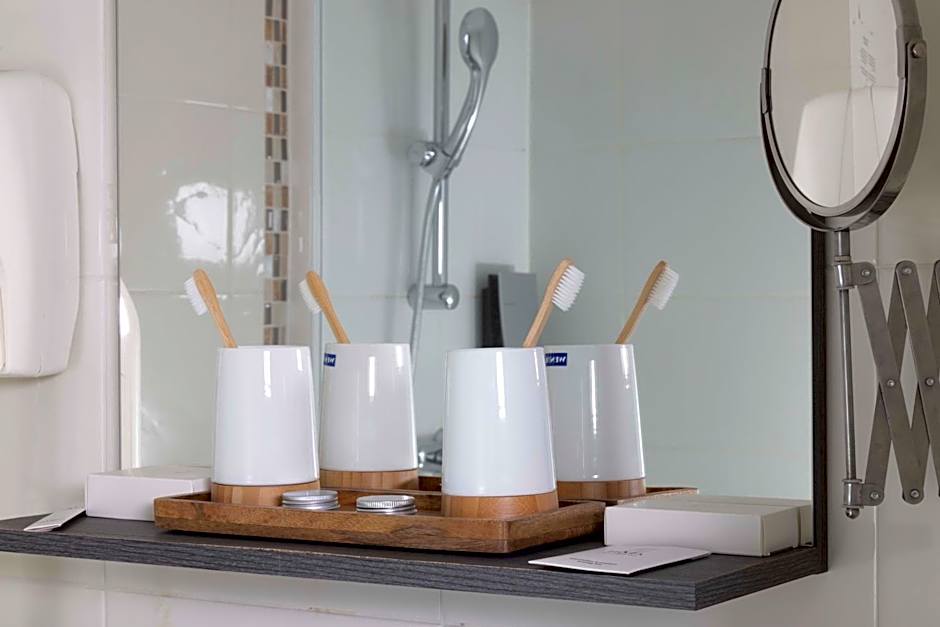 Hotel Montparnasse Alesia