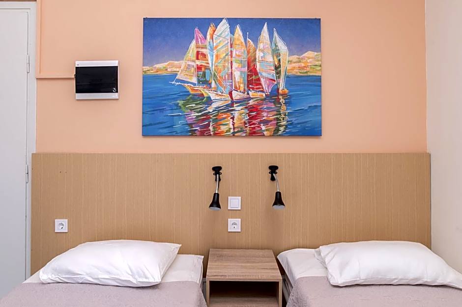 Achilleas Hotel Apartments