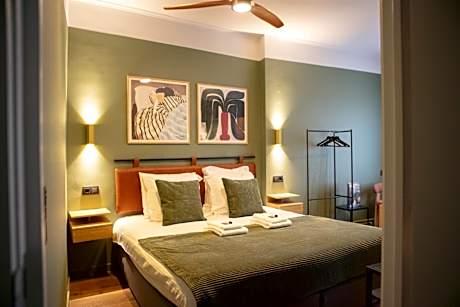 Double Room with Private Bathroom