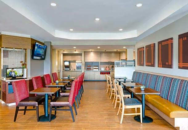 TownePlace Suites by Marriott Detroit Canton