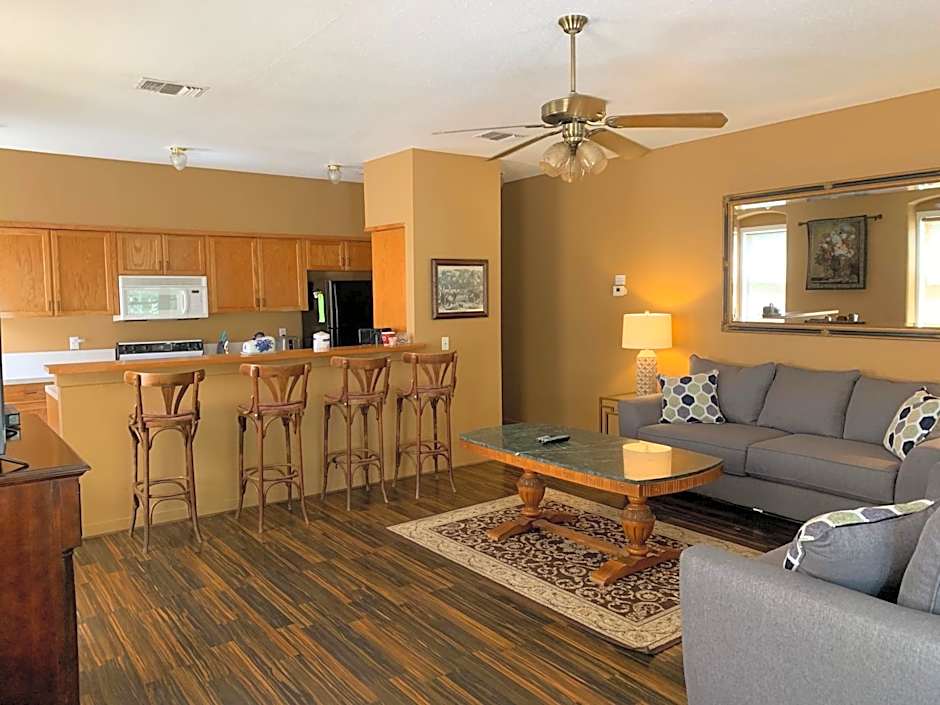 Schmitz Bed & Breakfast