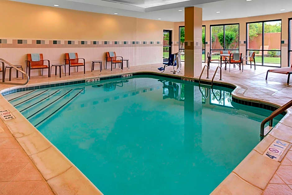 Courtyard by Marriott Anniston Oxford