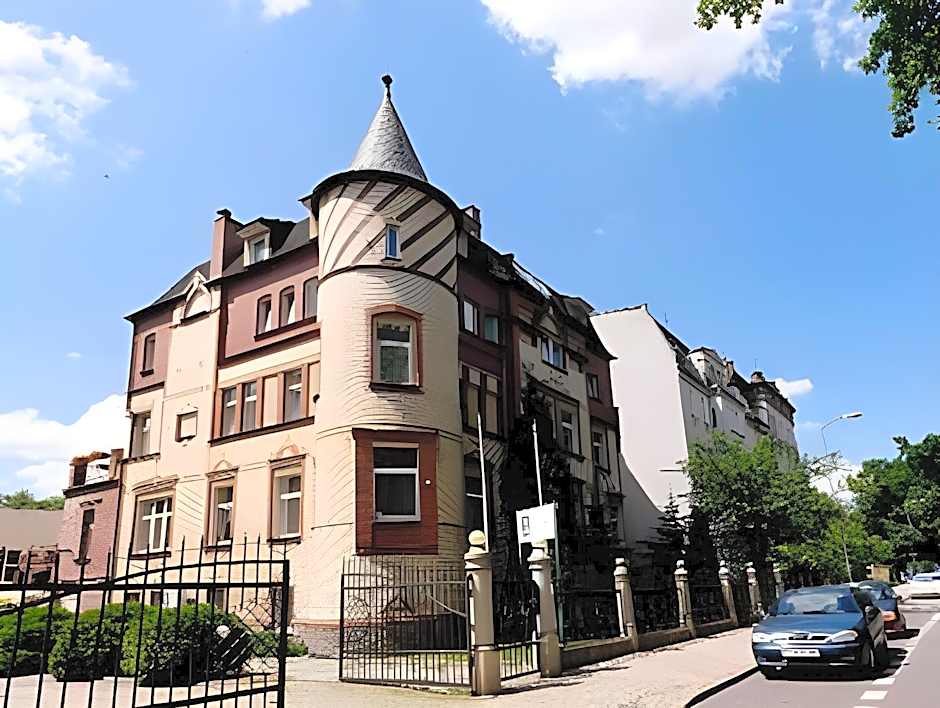 Park Hotel