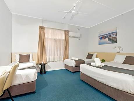 Premium Double Room - NO PETS