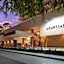 Courtyard By Marriott Santa Marta Resort
