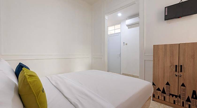 Urbanview Hotel De Breeze Kemang Jakarta by RedDoorz