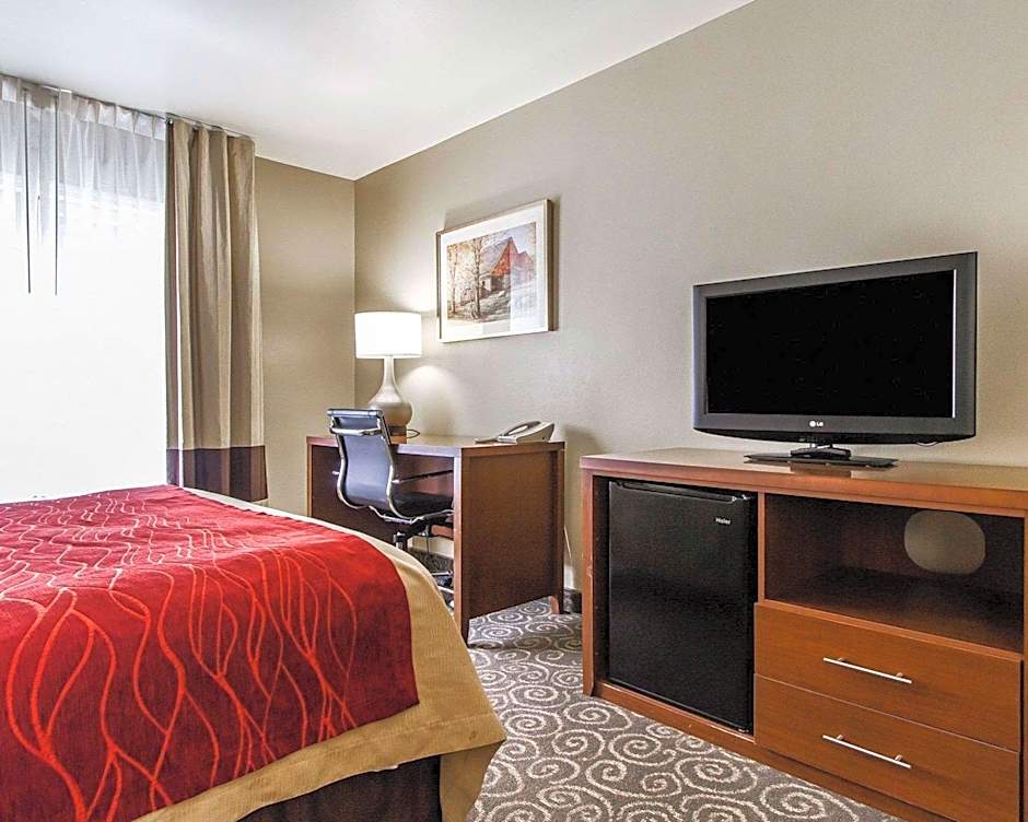 Photo 1 of 1 of 1 Double Bed