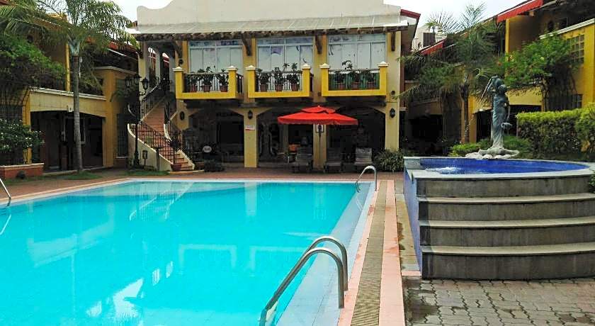 Crown Regency Residences Davao Hotel