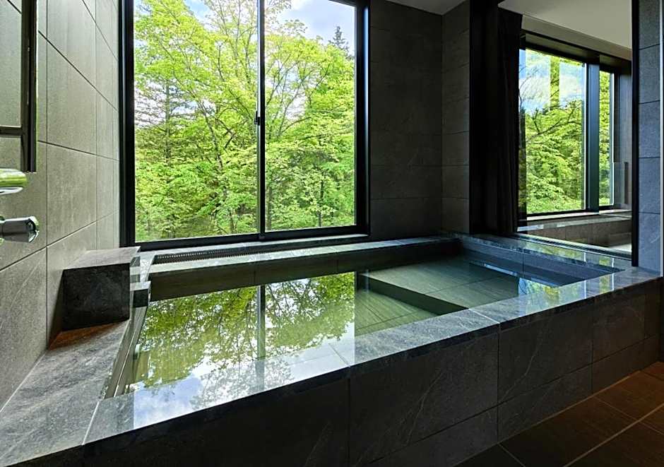 Fufu Kyu-Karuizawa Seiyou No Mori