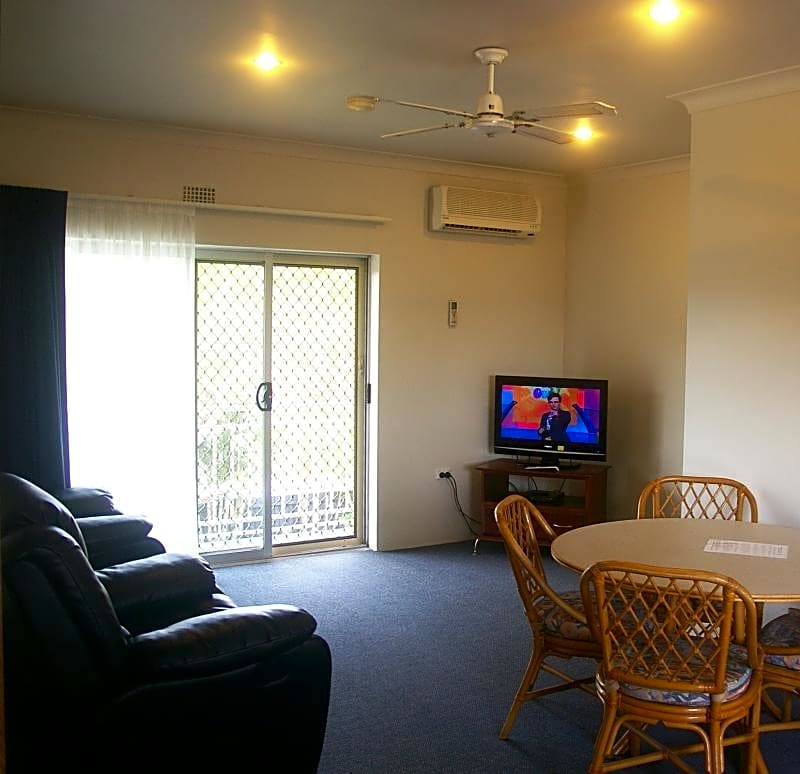 Ocean Spray Holiday Apartments