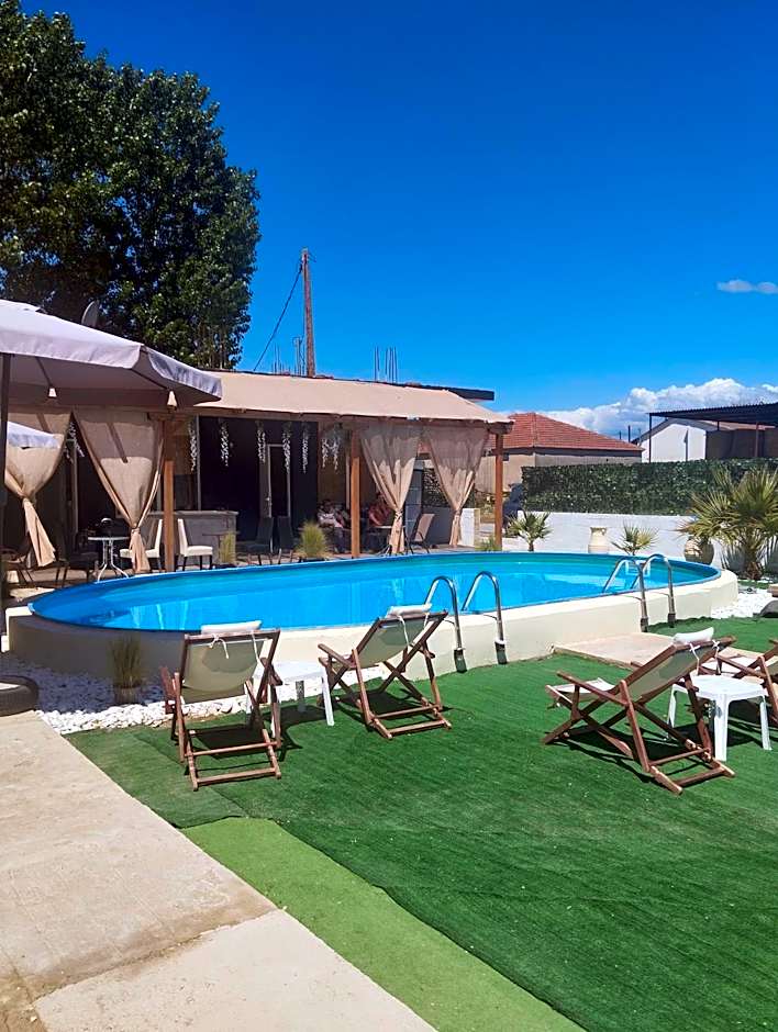 Oasis luxury apartments