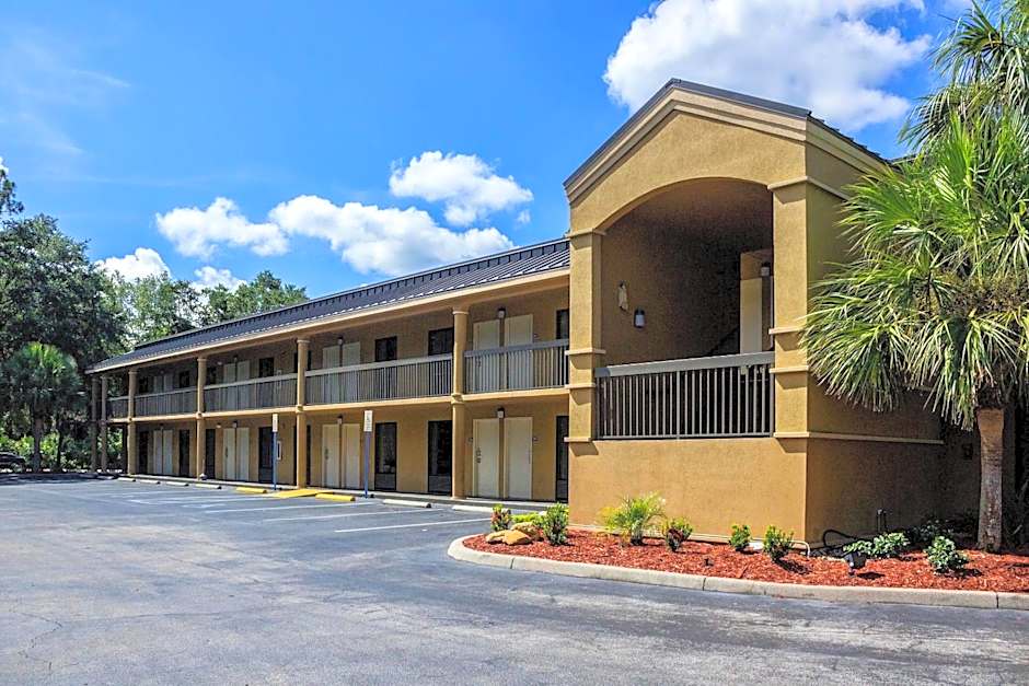 Econo Lodge Palm Coast Central