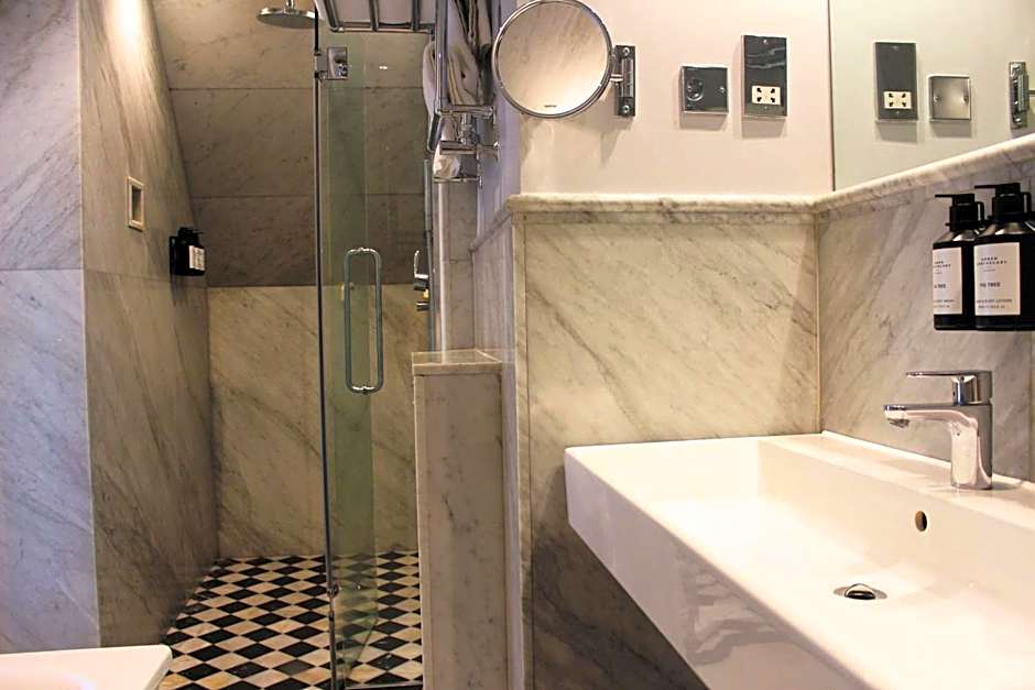 Radisson Blu Hotel, London Tottenham Court Road