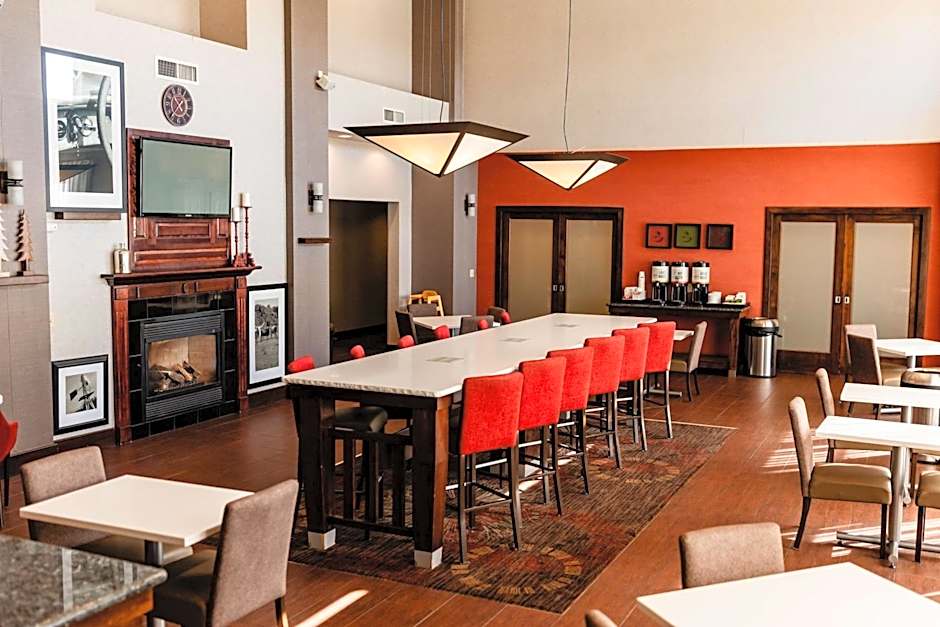 Hampton Inn By Hilton & Suites Scottsbluff-Conference Center, Ne