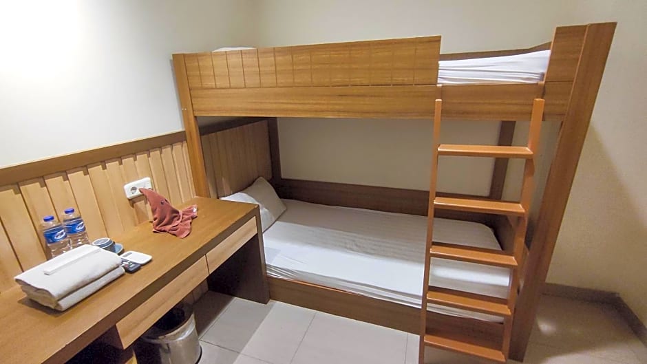 Hotel Pantes Kota Lama Semarang