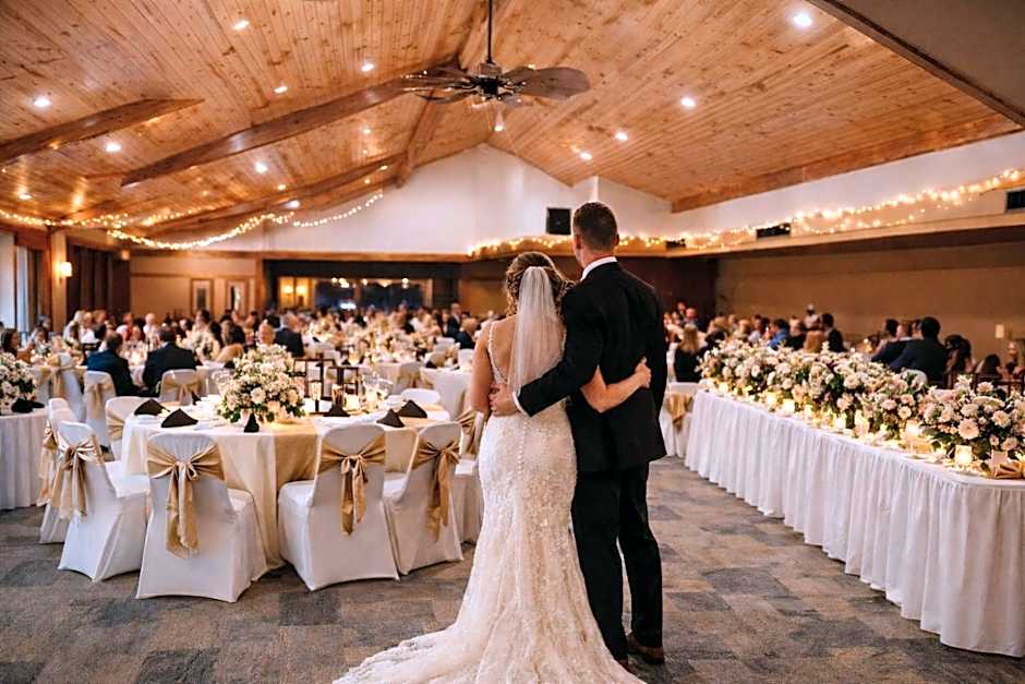 Round Barn Lodge
