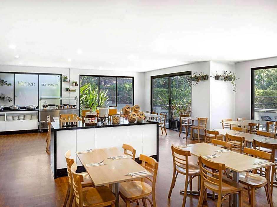 ibis Sydney Thornleigh Hotel