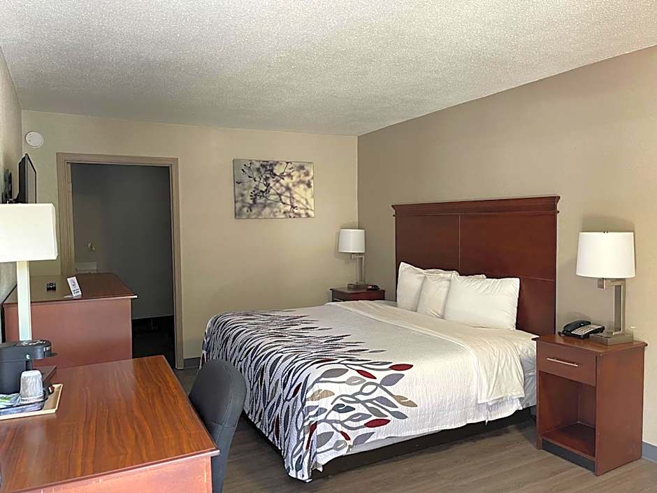 Red Roof Inn LaGrange