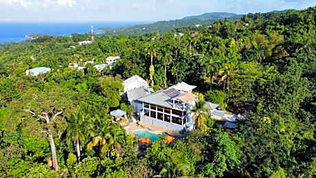 LF Jungle Retreat