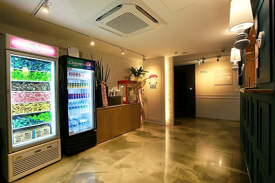 Hotel Yaja Hwajeong Station