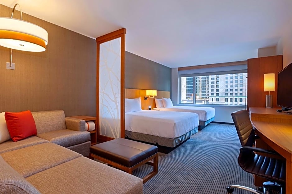 Hyatt Place Chicago/River North