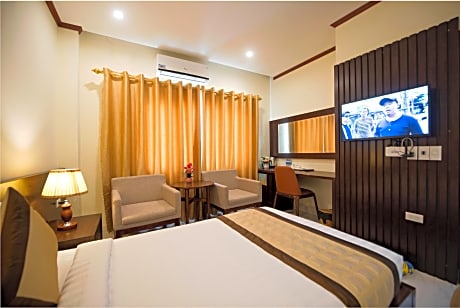 Guest room, Queen