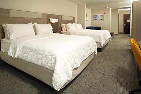 2 Queen Beds Suite Non-Smoking