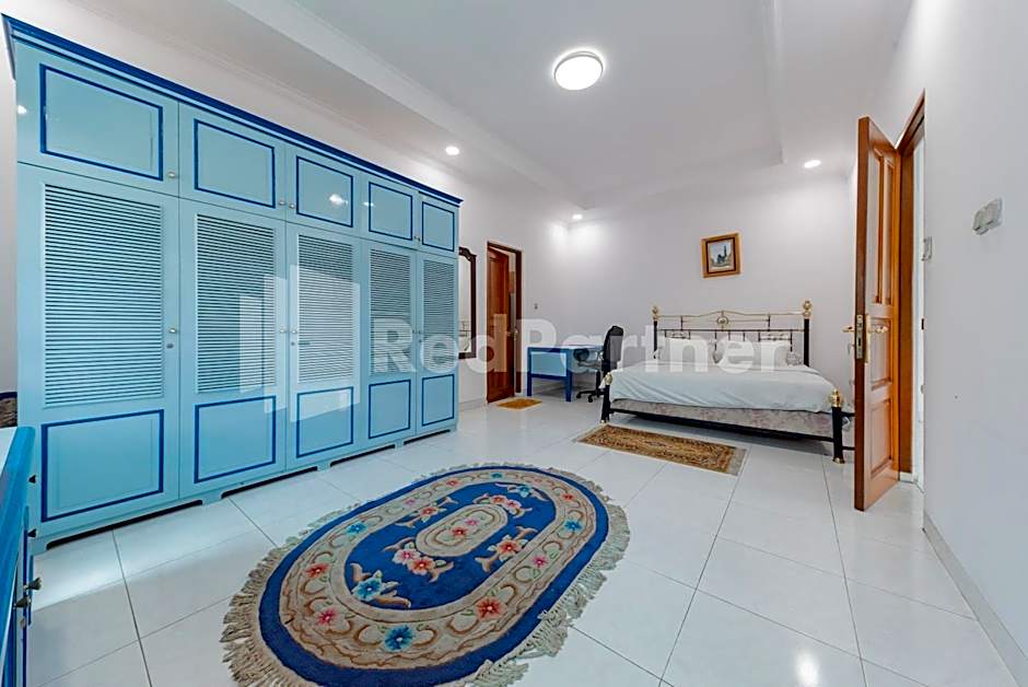 Biru Homestay Bandung Mitra By RedDoorz