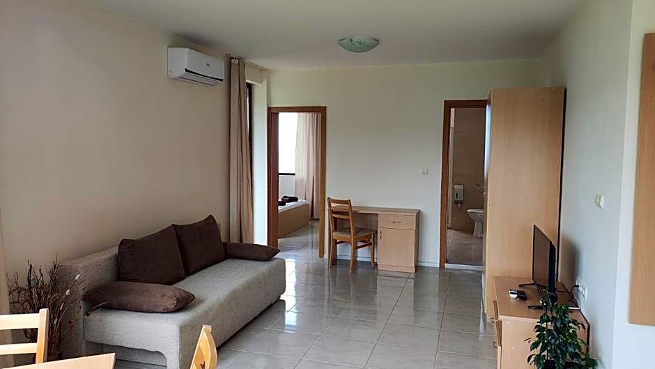 Moreto Seaside Aparthotel