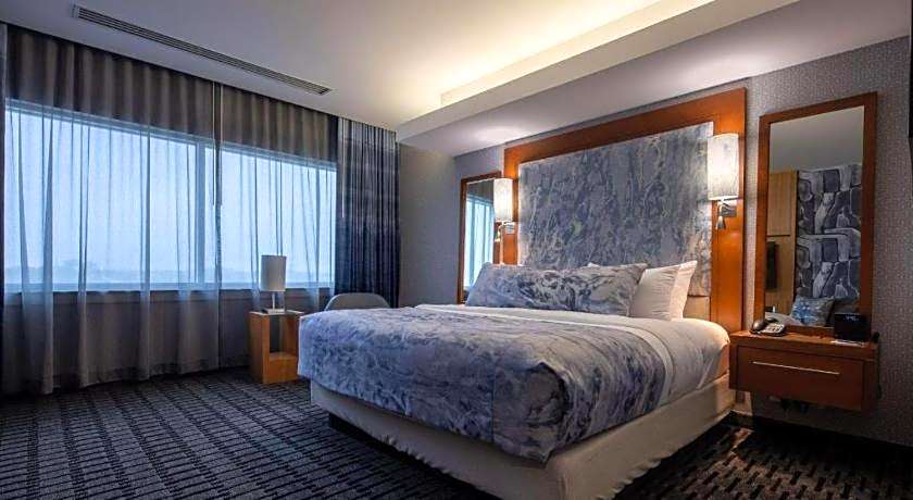 The Hotel At Kirkwood Center